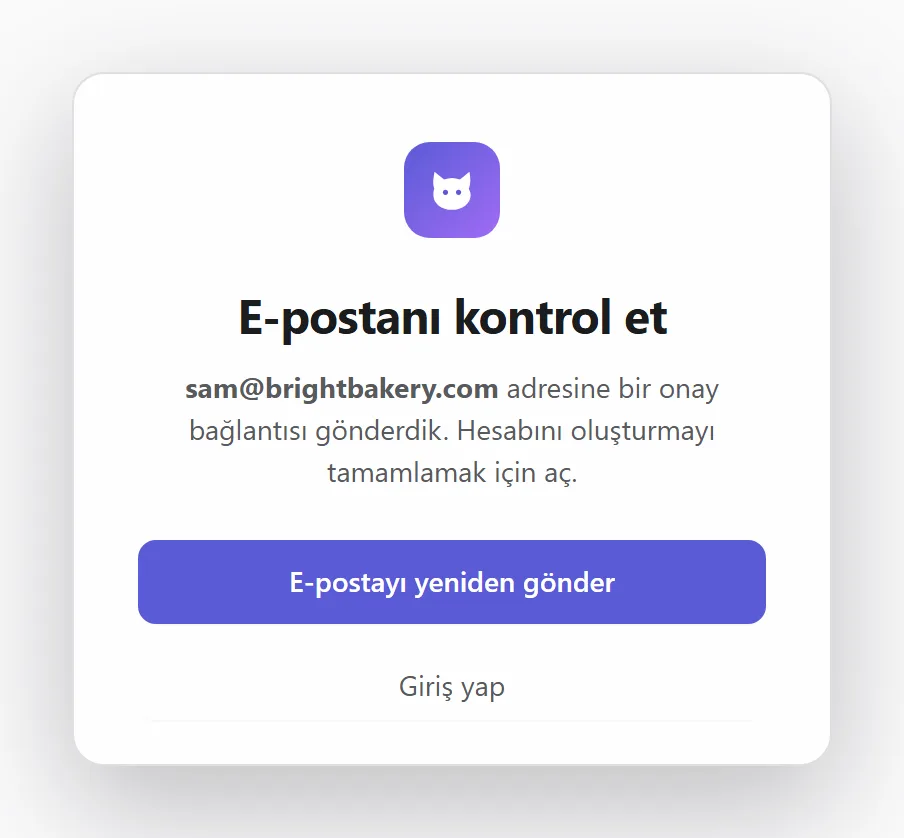 Onay e-postası yolda
